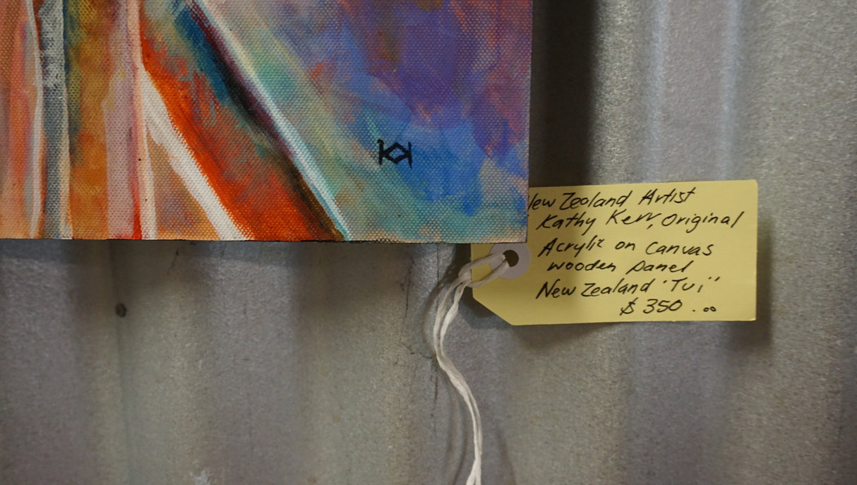 Korokoro Tūī by Kathy Kerr