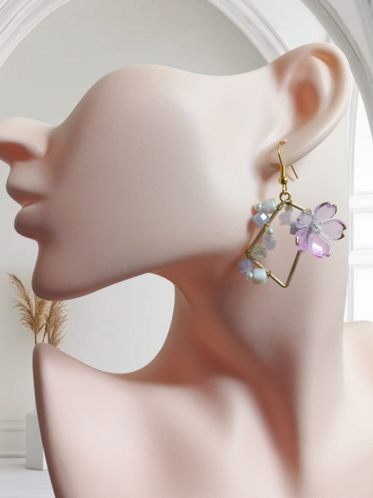 Geometric frames Flower Earring