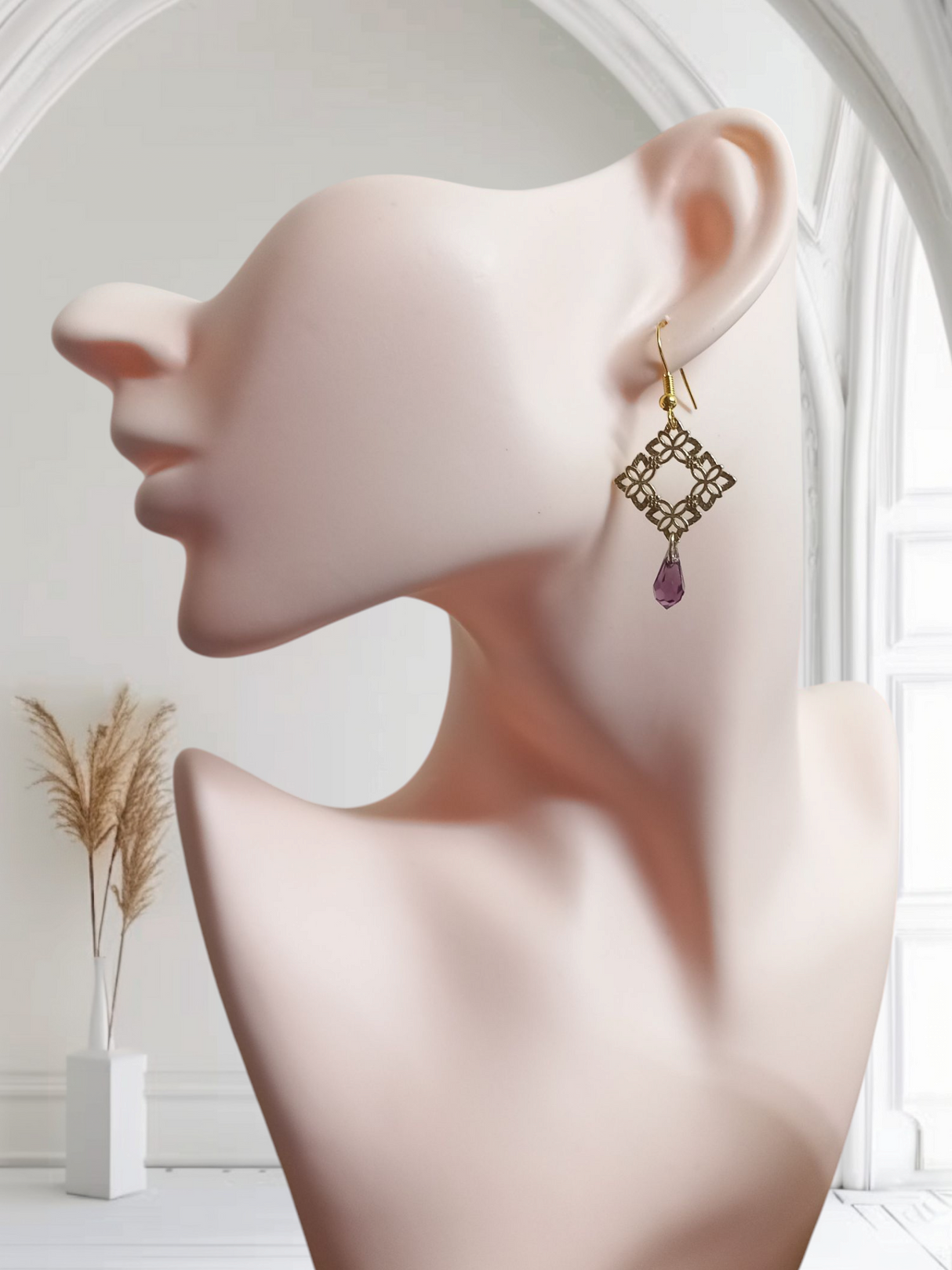 Floral Lattice Clystal Earrings