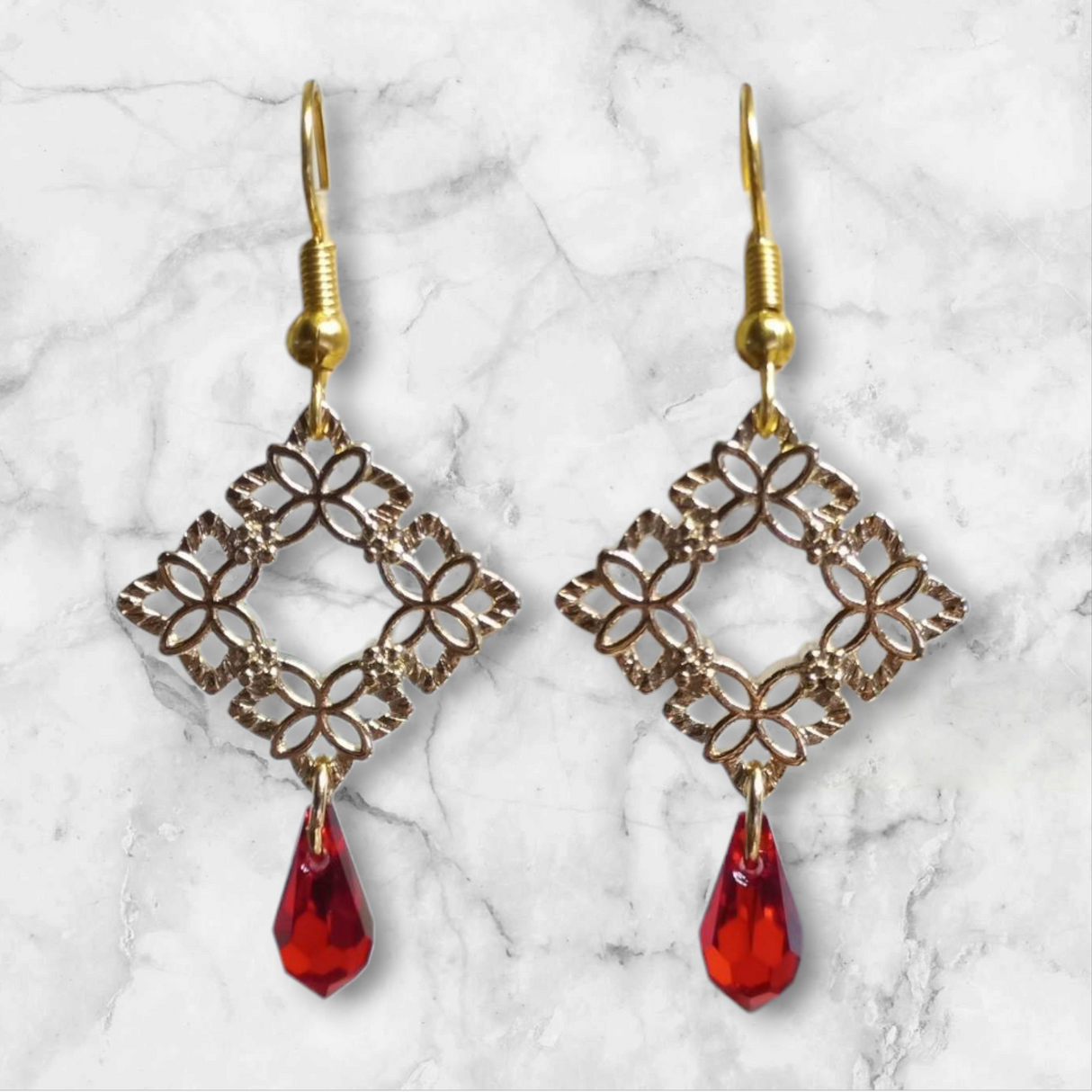 Floral Lattice Clystal Earrings